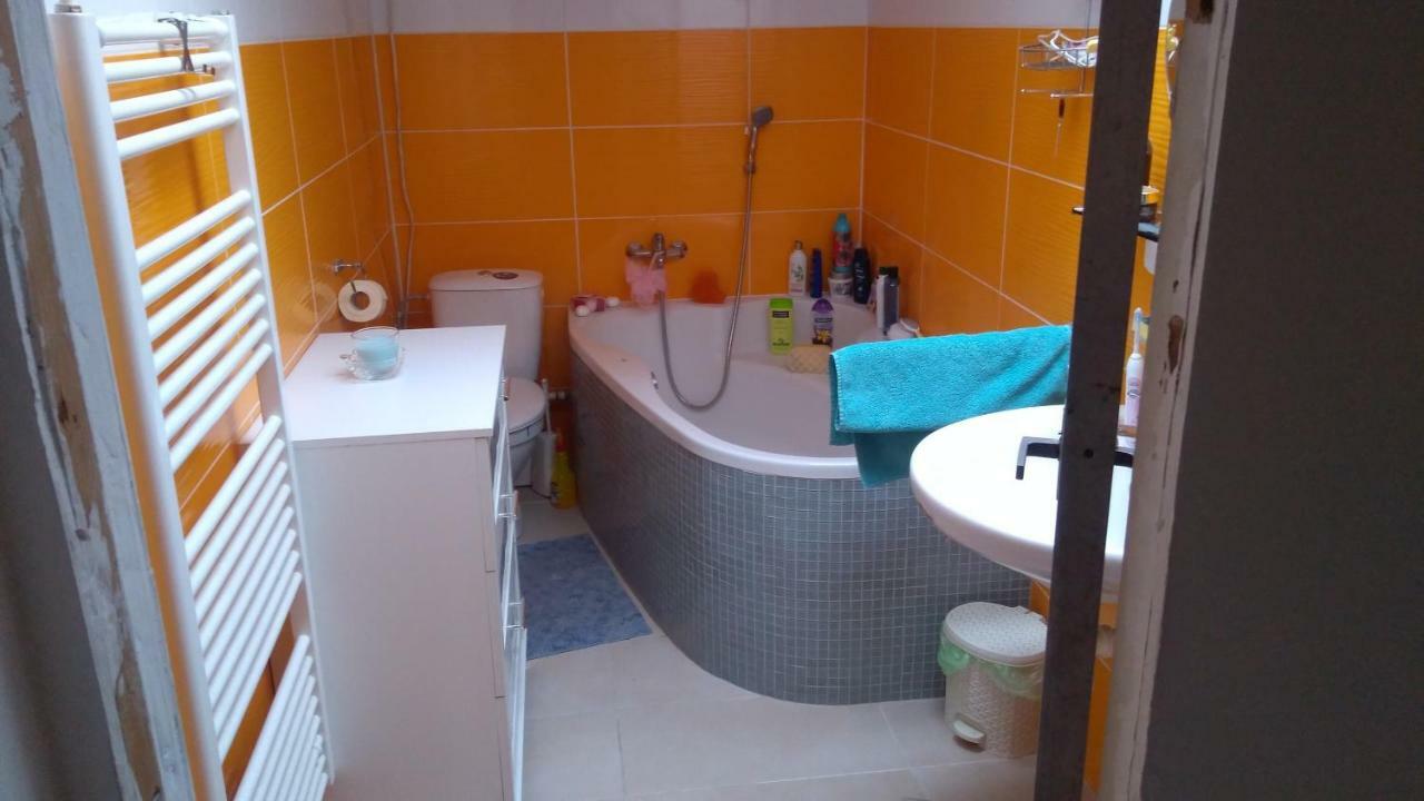 U Babicky A Jeji Psi Smecky Guest House Veselicko Exterior photo